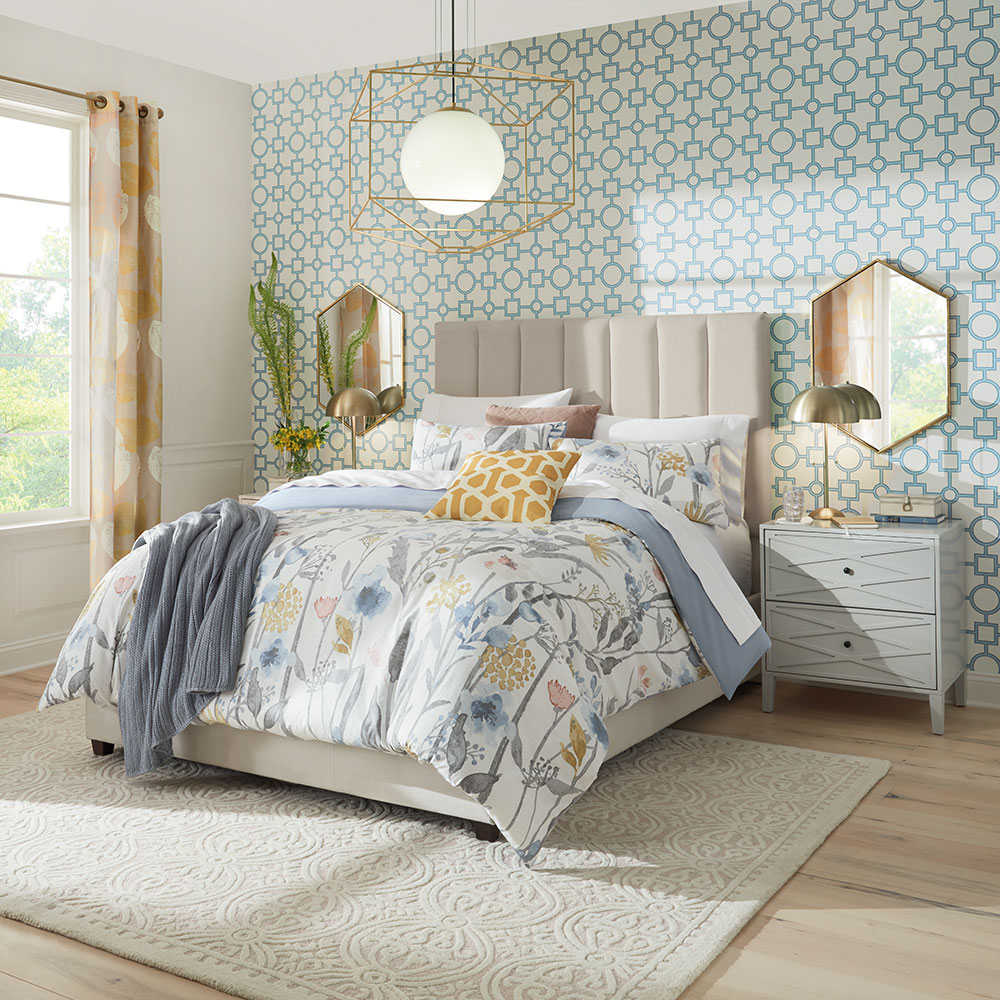 Interior design with wallpaper